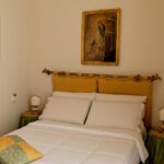 Camere roccamelia historic houses mazara del vallo camera gialla 2