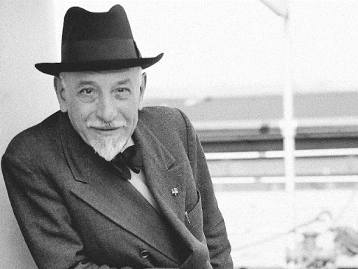 luigi pirandello piano liberty